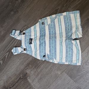 Oshkosh short overalls size 12 months